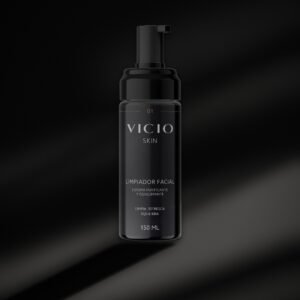 Limpiador facial en espuma VICIO Skin, envase negro con luz lateral